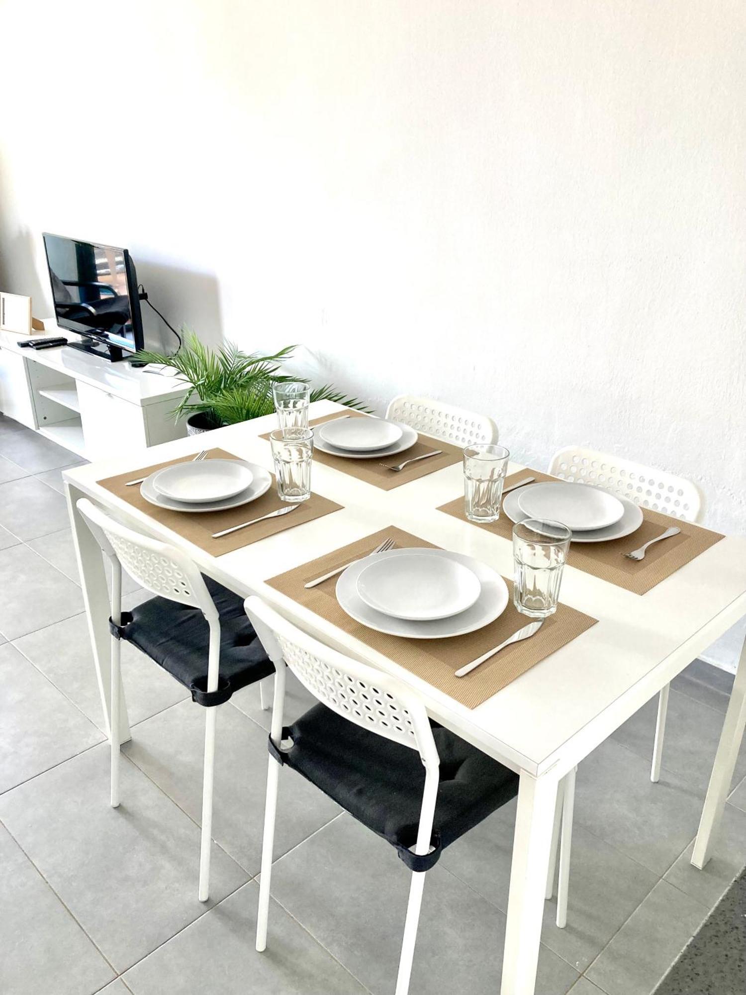 Ground Floor Apartment With Pool, Next To The Beach Costa Teguise Exterior photo